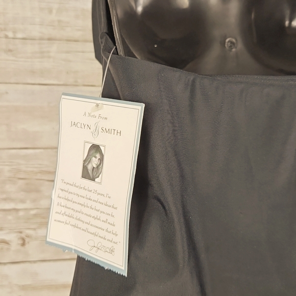 NWT, Jaclyn Smith, Women's 6 Halter Tie Tankini Swim Top Blk with buckle detail - Picture 8 of 10